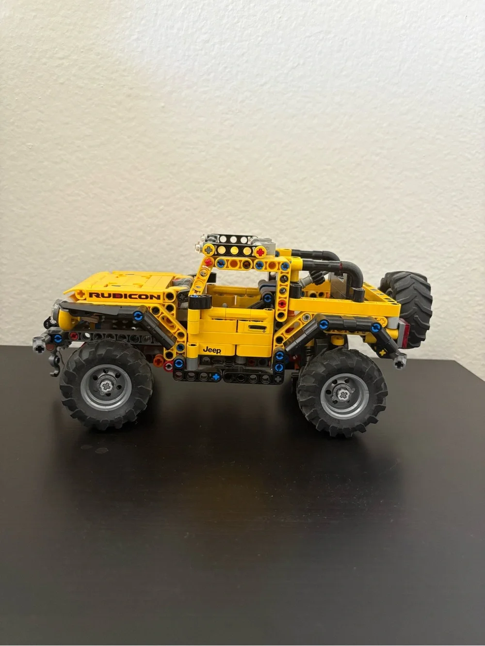 Lego Technic Yellow and Black Jeep Rubicon Truck